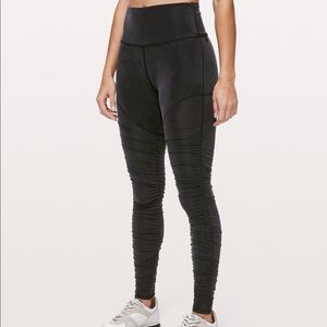 NWT Lululemon Black Cupro Leggings 6